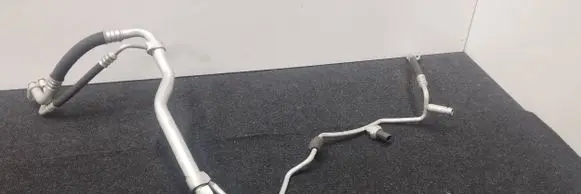 Mercedes-Benz GL X166 Air conditioning (A/C) pipe/hose A1668300100