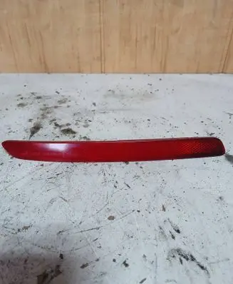 Rear tail light reflector