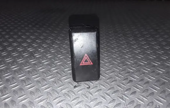 Mazda 3 I Hazard light switch 03750330