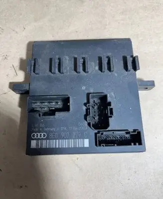 Audi A4 S4 B6 8E 8H Comfort/convenience module 8E0907279C B1t3d17agk 00001524a6