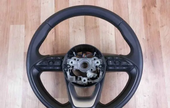 Toyota Yaris XP210 Steering wheel 45100K0140