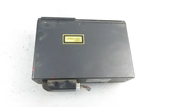 Toyota Corolla E120 E130 CD/DVD changer 0860100911