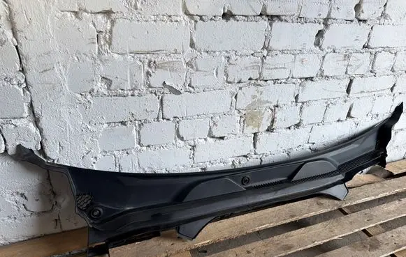 BMW 5 G30 G31 G38 Wiper trim 7388717 252010