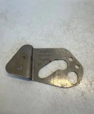 Iveco Daily 6th gen Muffler mount bracket/holder 5801550235