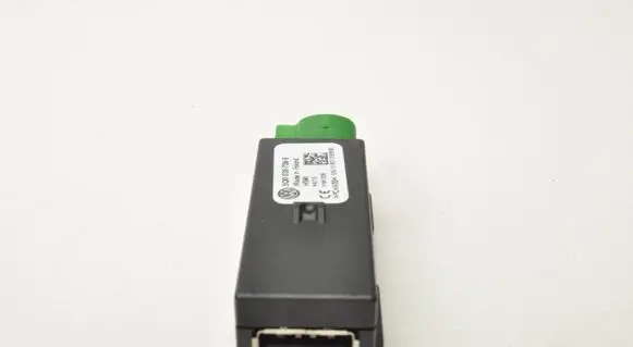 Skoda Octavia Mk4 USB socket connector 5Q0035726E