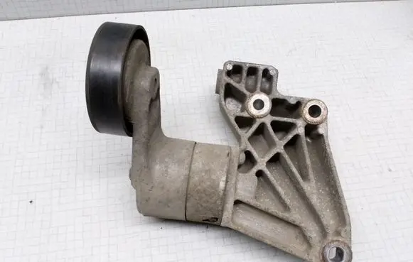 Opel Astra G Generator/alternator bracket 90571112 90571758AL