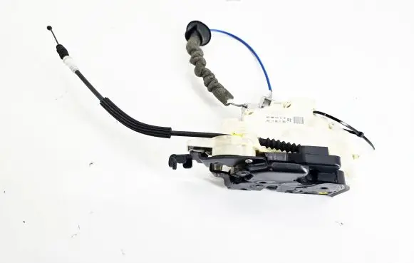 Audi A8 S8 D4 4H Rear door lock 4H0839015D