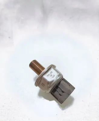 Fuel pressure sensor