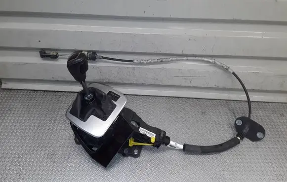 Ford Mondeo MK IV Gear shifter/selector 7G917C453AE 7G917E395AC