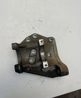 Land Rover Discovery Sport Engine mounting bracket D04YA AS8C13F6