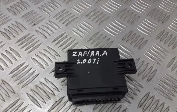 Opel Zafira A Light module LCM 09135156