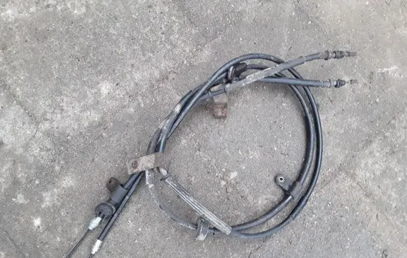 Alfa Romeo 159 Handbrake/parking brake wiring cable 