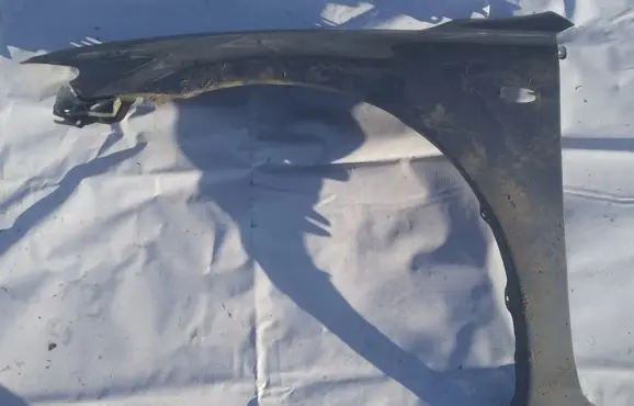 Mazda 6 Fender pilka