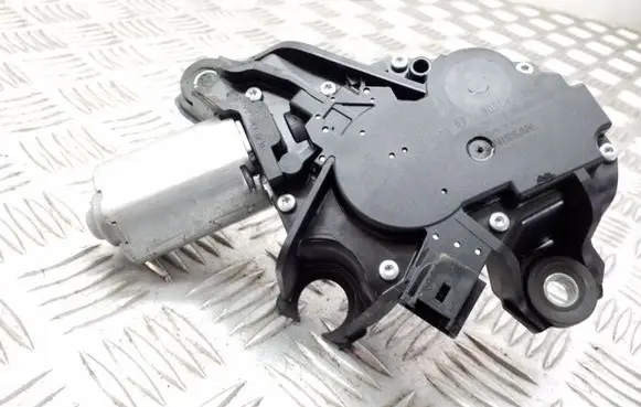 Nissan Qashqai Rear window wiper motor 0390201820