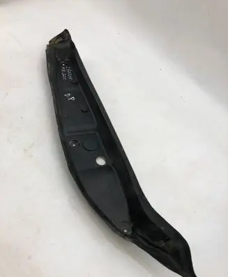 Mercedes-Benz GLC C254 Fender end trim A2548890100