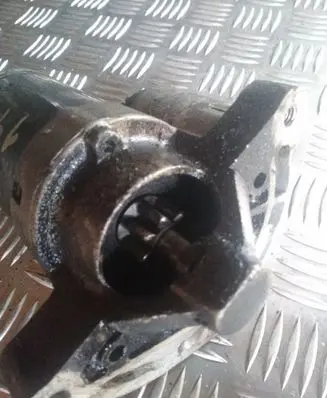 Peugeot 207 Starter motor 965631778002 M000T45071ZT