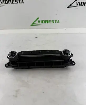 Ford Focus Head unit multimedia control JX7T18K811AB 20180629042909 20180702151857