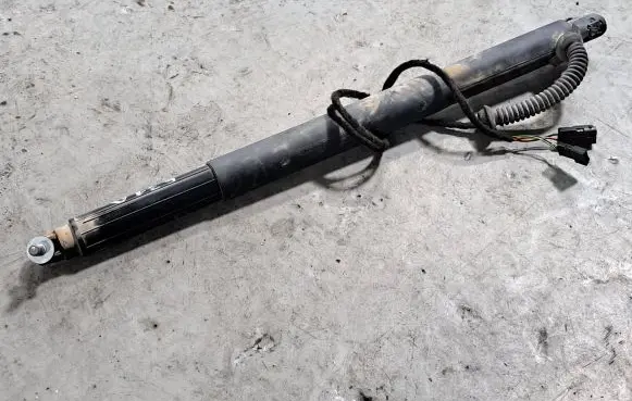 BMW X6 E71 Tailgate/trunk strut/damper PA6GF30HK