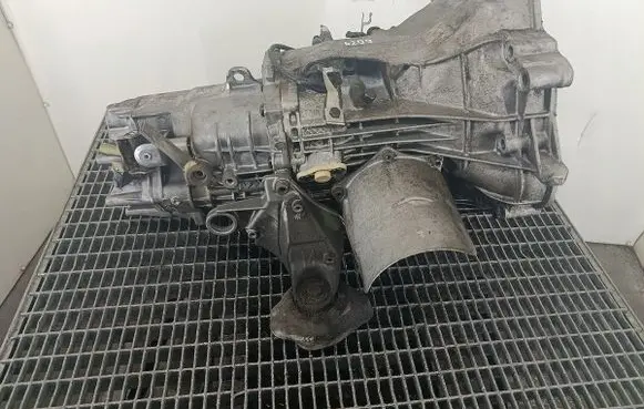 Volkswagen PASSAT B5.5 Manual 5 speed gearbox FHN