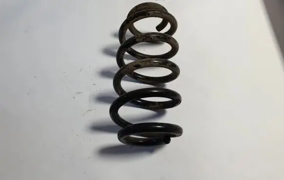 Audi A6 S6 C6 4F Rear coil spring
