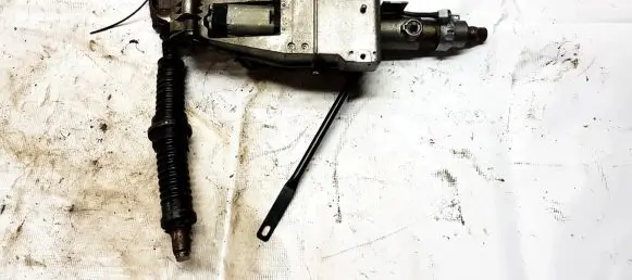 Mercedes-Benz S W220 Steering wheel axle A2204620220G 118138