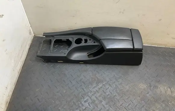 BMW 5 E60 E61 Armrest 7034086