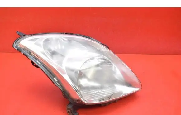 Suzuki Swift I Headlight/headlamp P4981R