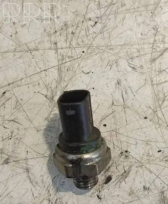 Mercedes-Benz C W203 Coolant temperature sensor A0061531128 05T248