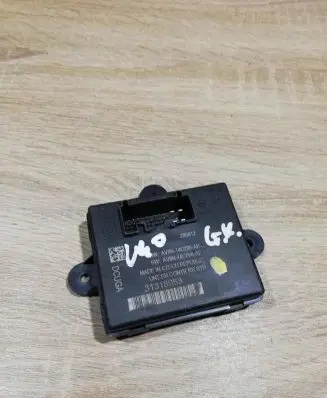 Volvo V40 Door control unit/module 31318953