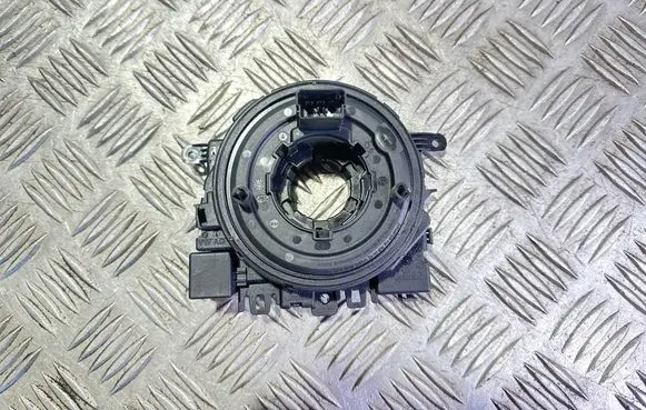 Volkswagen PASSAT B8 Airbag slip ring squib (SRS ring) 5Q1953569