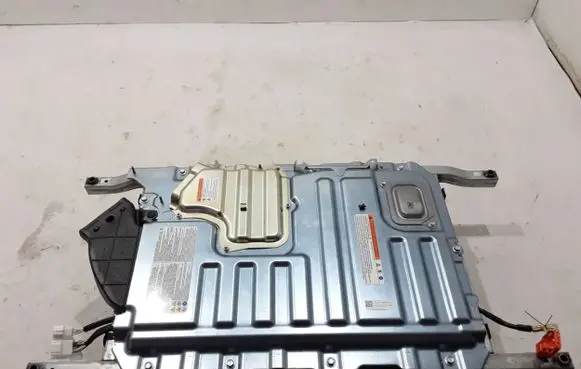 Subaru Forester SK Hybrid / electric car battery 82002FL000
