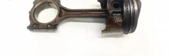 Mitsubishi Carisma Piston with connecting rod