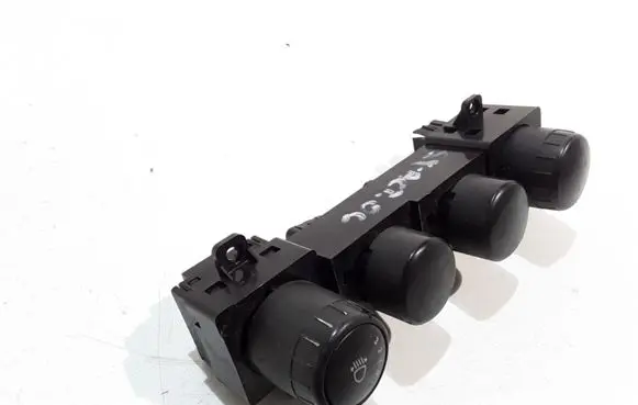 SsangYong Actyon Headlight level height control switch