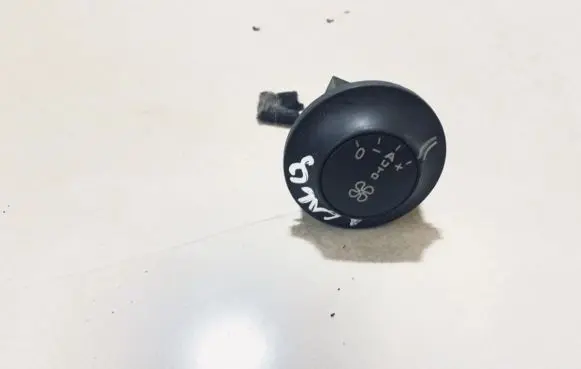 Peugeot 807 Interior fan control switch 1488941077