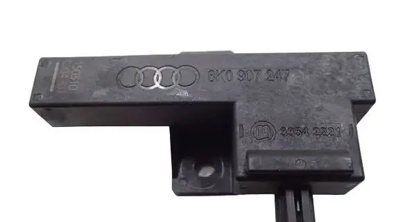 Audi A6 C7 Keyless system antenna 8K0907247