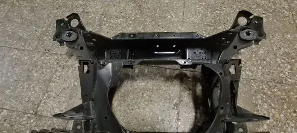 Volvo XC90 Rear subframe 32269019