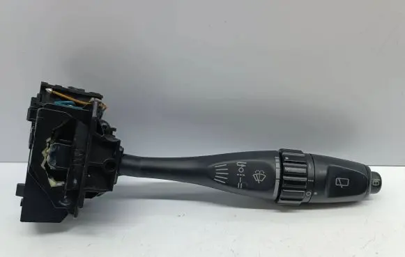 Mitsubishi Space Star Wiper control stalk