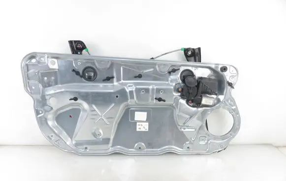 Volkswagen Polo IV 9N3 Front door window regulator with motor 6Q3837755A 6Q2959802A