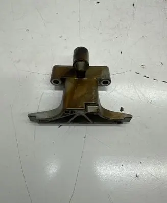 BMW 7 F01 F02 F03 F04 Slide rail for timing chain 7565243