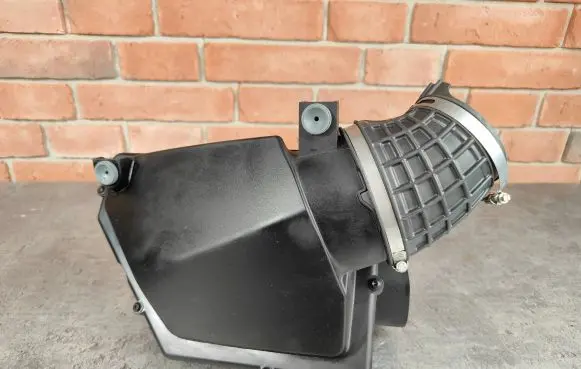 BMW X5M G05 F95 Air filter box 9845086 LP253511
