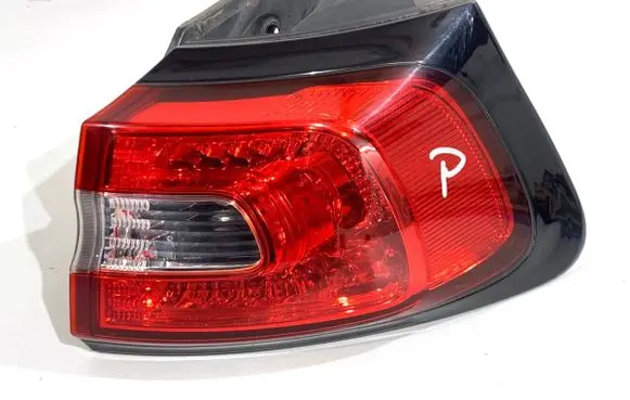 Jeep Cherokee Rear/tail lights 68102908AE