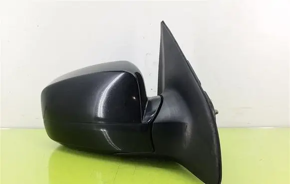 KIA Sorento Front door electric wing mirror 015754