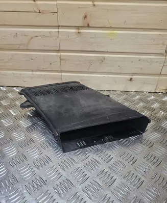 Audi Q5 SQ5 Air intake duct part 8R0129618F 8R0129618D 8R0129618G