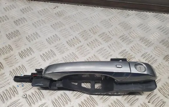 Jeep Grand Cherokee Front door exterior handle 04589881AL