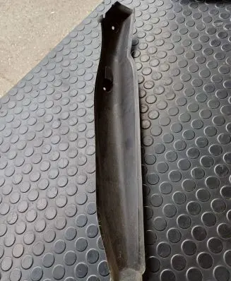 Mercedes-Benz CLA C117 X117 W117 Fender end trim A1178890000