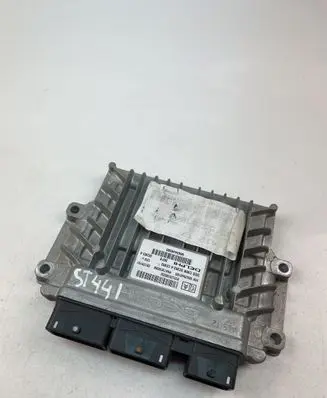 Peugeot 308 Engine control unit/module ECU 9665448580