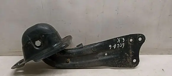 Volkswagen Golf VI Rear control arm 1K0505225H