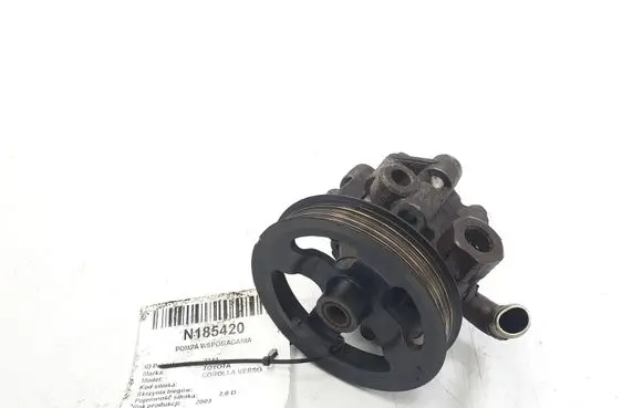 Toyota Corolla Verso E121 Power steering pump