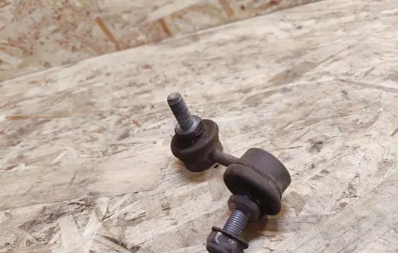Maserati Quattroporte Front anti-roll bar/stabilizer link 