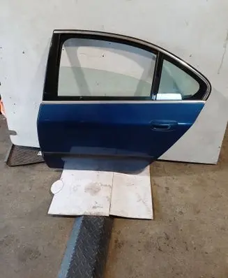 Rear door